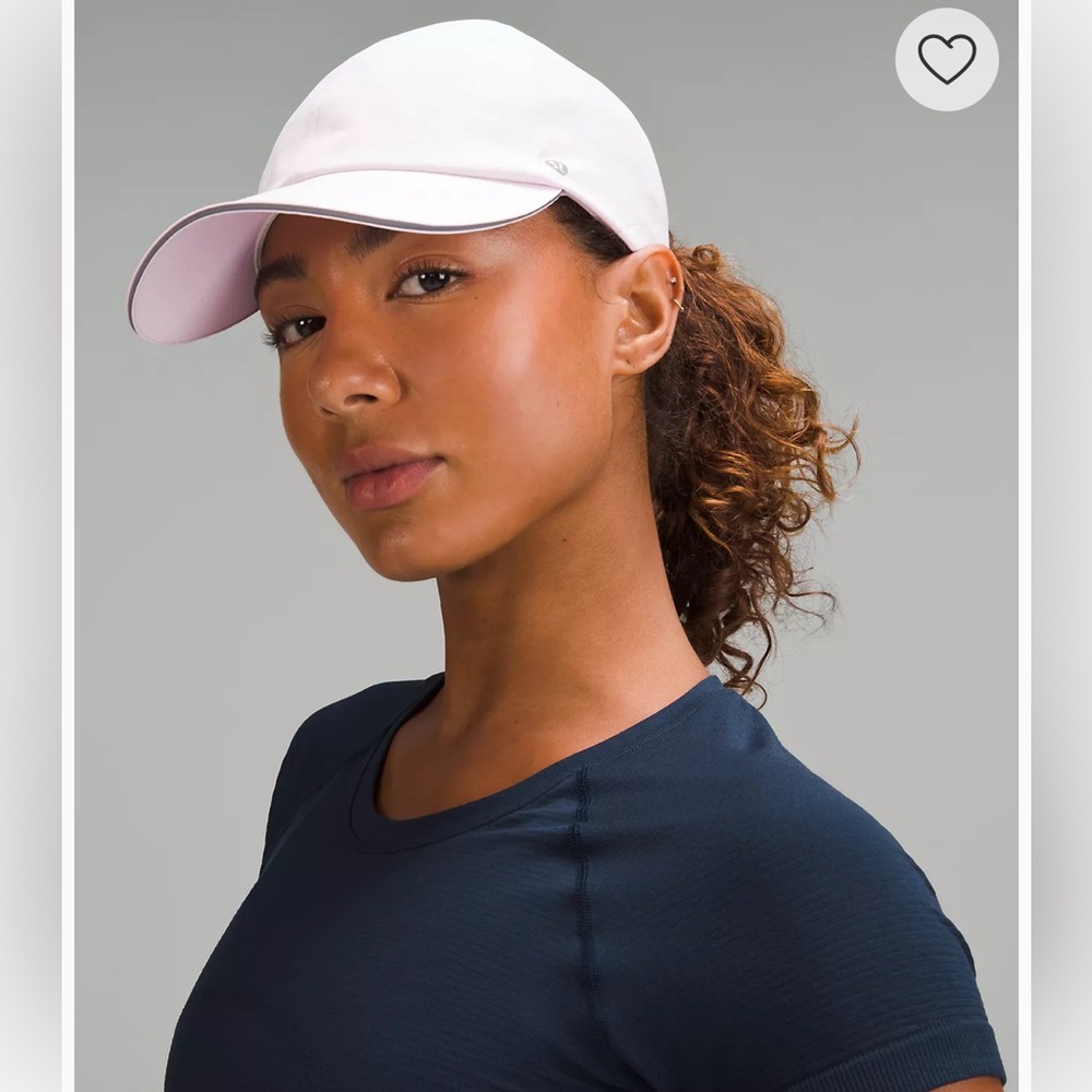 Fast and Free Running Hat Meadowsweet Pink Size Small